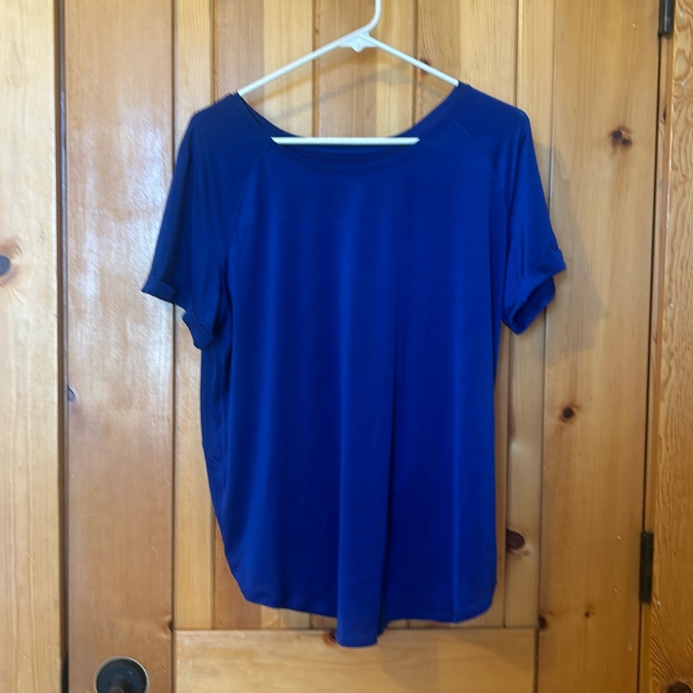 Lululemon Women's Open Up Tie Back Short Sleeve Crew Neck Size 10, royal blue 💙